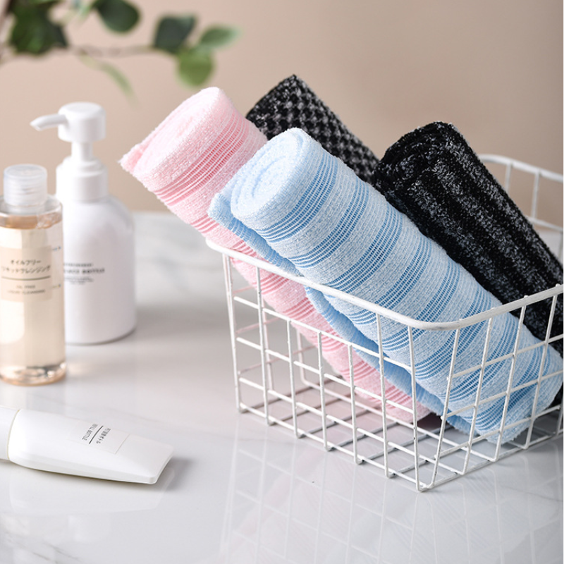 ScrubTowel 1+1 GRATIS - Eksfolierende Brusehåndklæde til Peeling