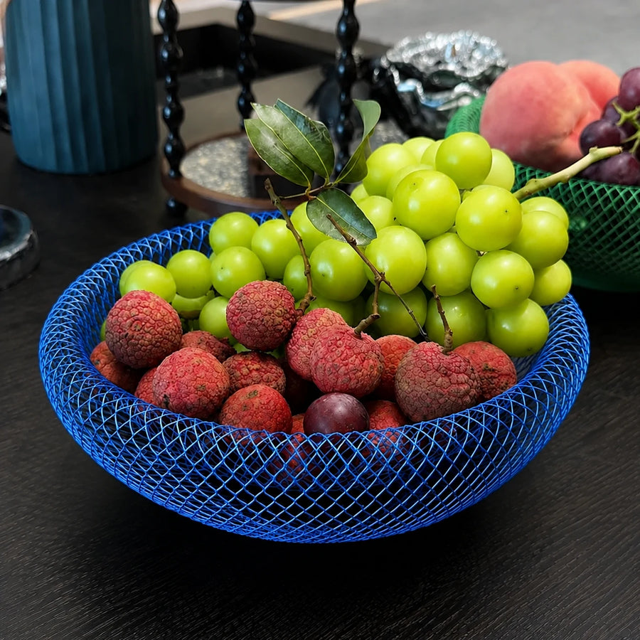 Frugtskål i metaltråd med fuglerede-design