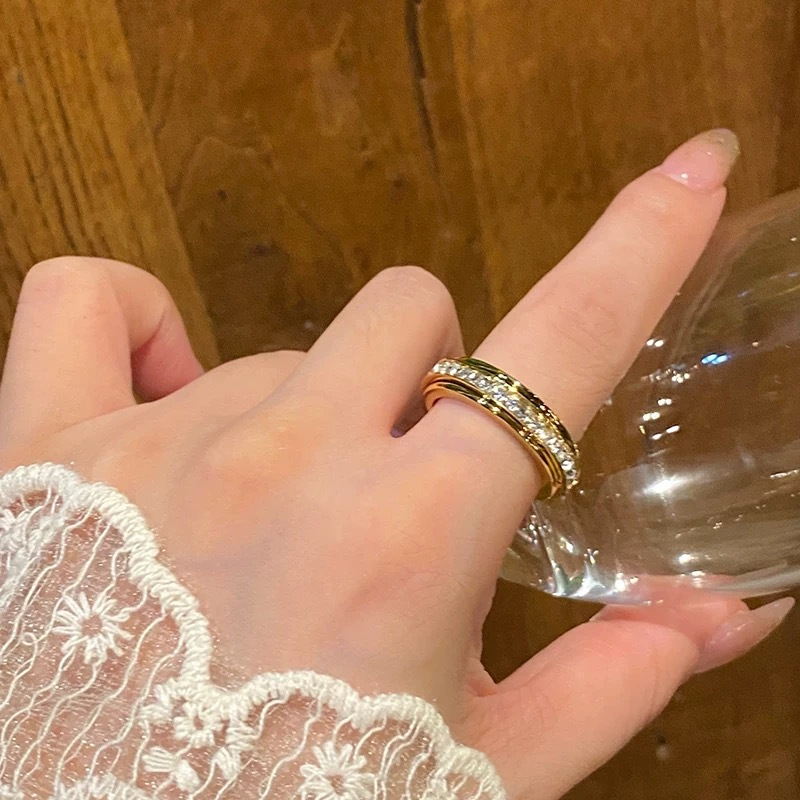 Jewelance™ RotatingRing 1+1 GRATIS: Roterende Fidget Ring mod Stress og Uro